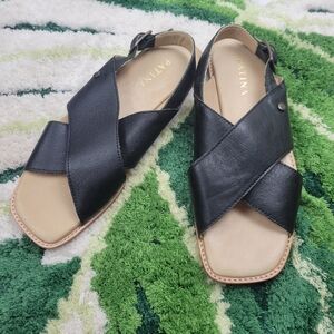 Portland Leather Goods Black Cross-Strap Leather Sandals